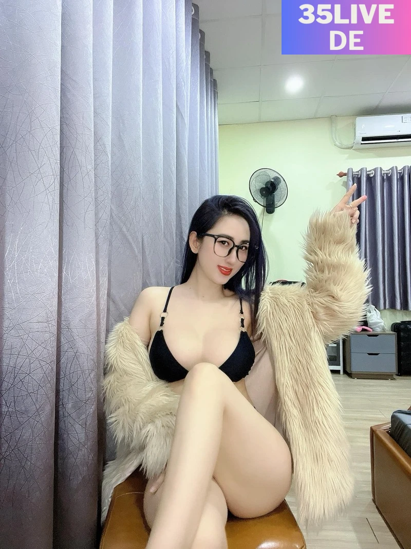 Hot Idol Ái Ngọc 35live Khoe Đường Cong Nóng Bỏng Hình 8