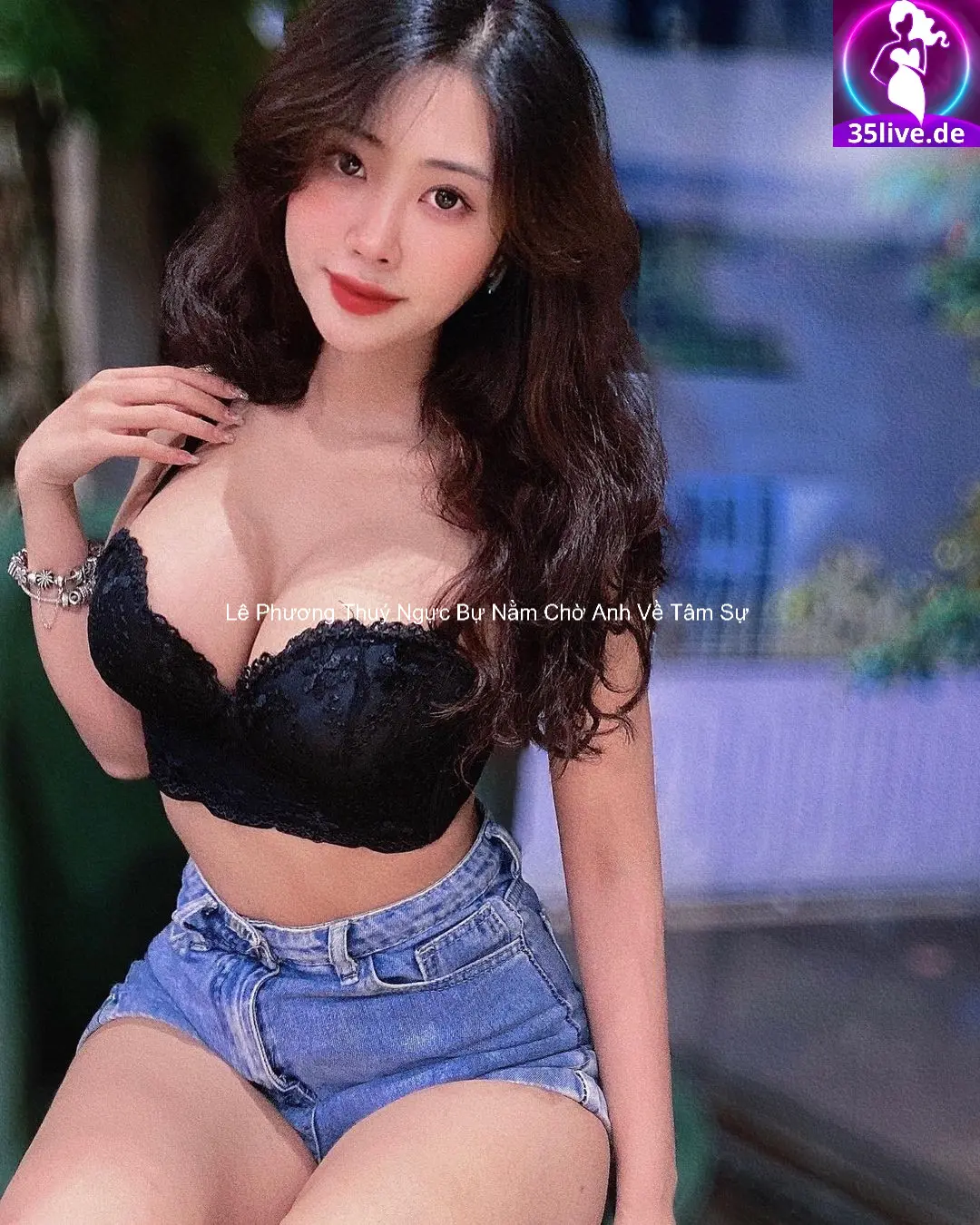 Lê Phương Thuý Ngực Bự Nằm Chờ Anh Về Tâm Sự 8